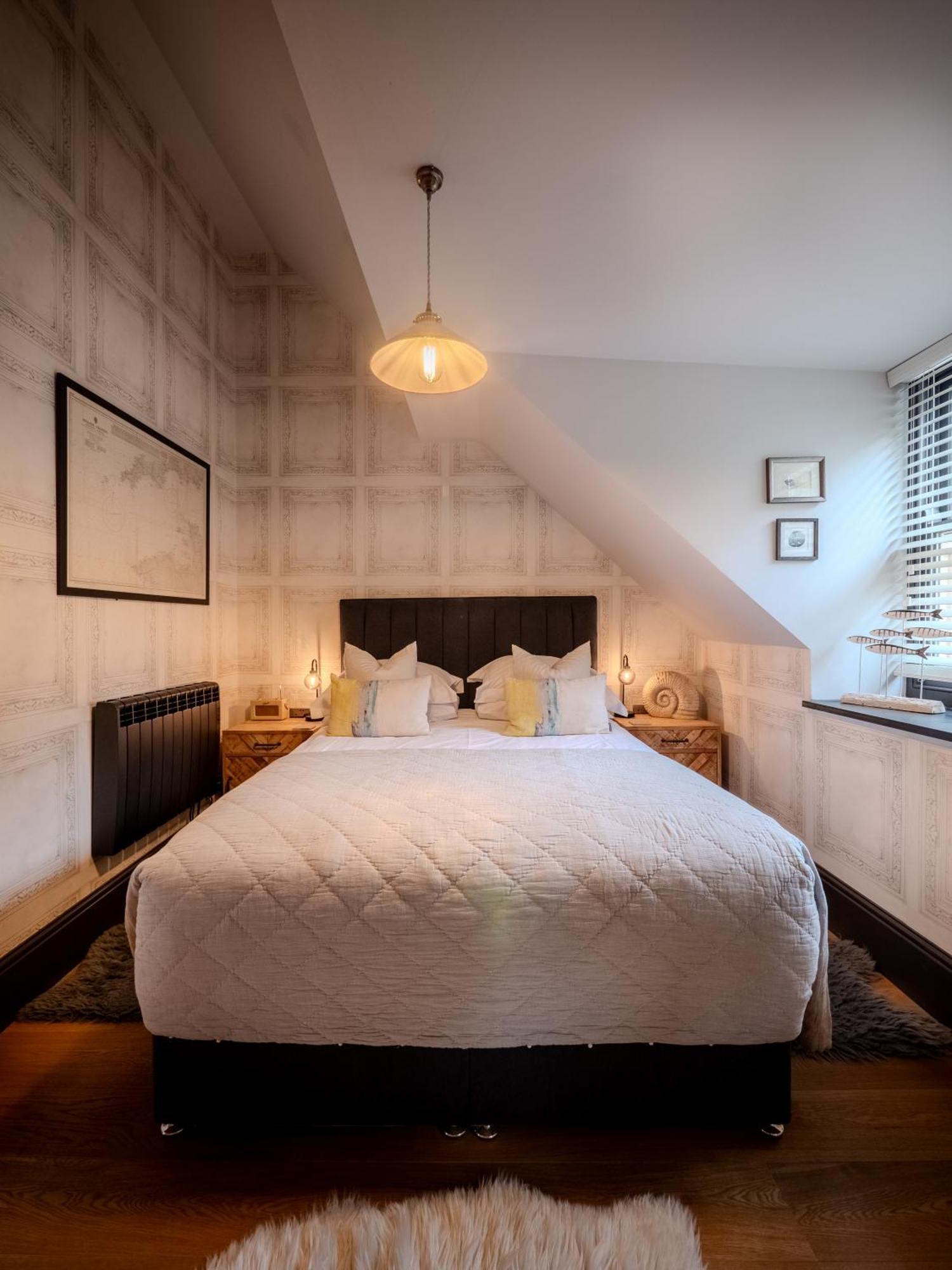 Padstow Escapes - Teyr Luxury Penthouse Apartment المظهر الخارجي الصورة