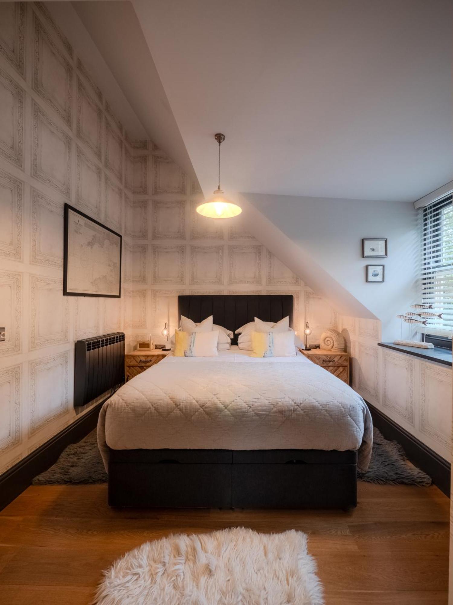 Padstow Escapes - Teyr Luxury Penthouse Apartment المظهر الخارجي الصورة